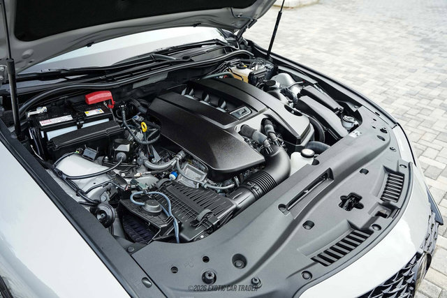 Used 2025 Lexus IS 500 w/ F-Sport Performance RWD image 19