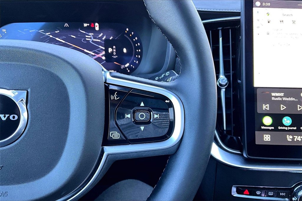 Certified 2026 Volvo XC90 B6 Plus w/ Protection Package Premier image 12