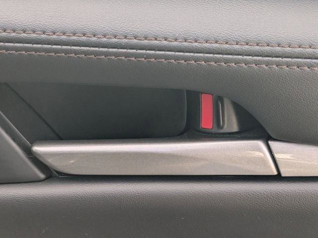 Used 2024 MAZDA MAZDA3 s FWD image 40