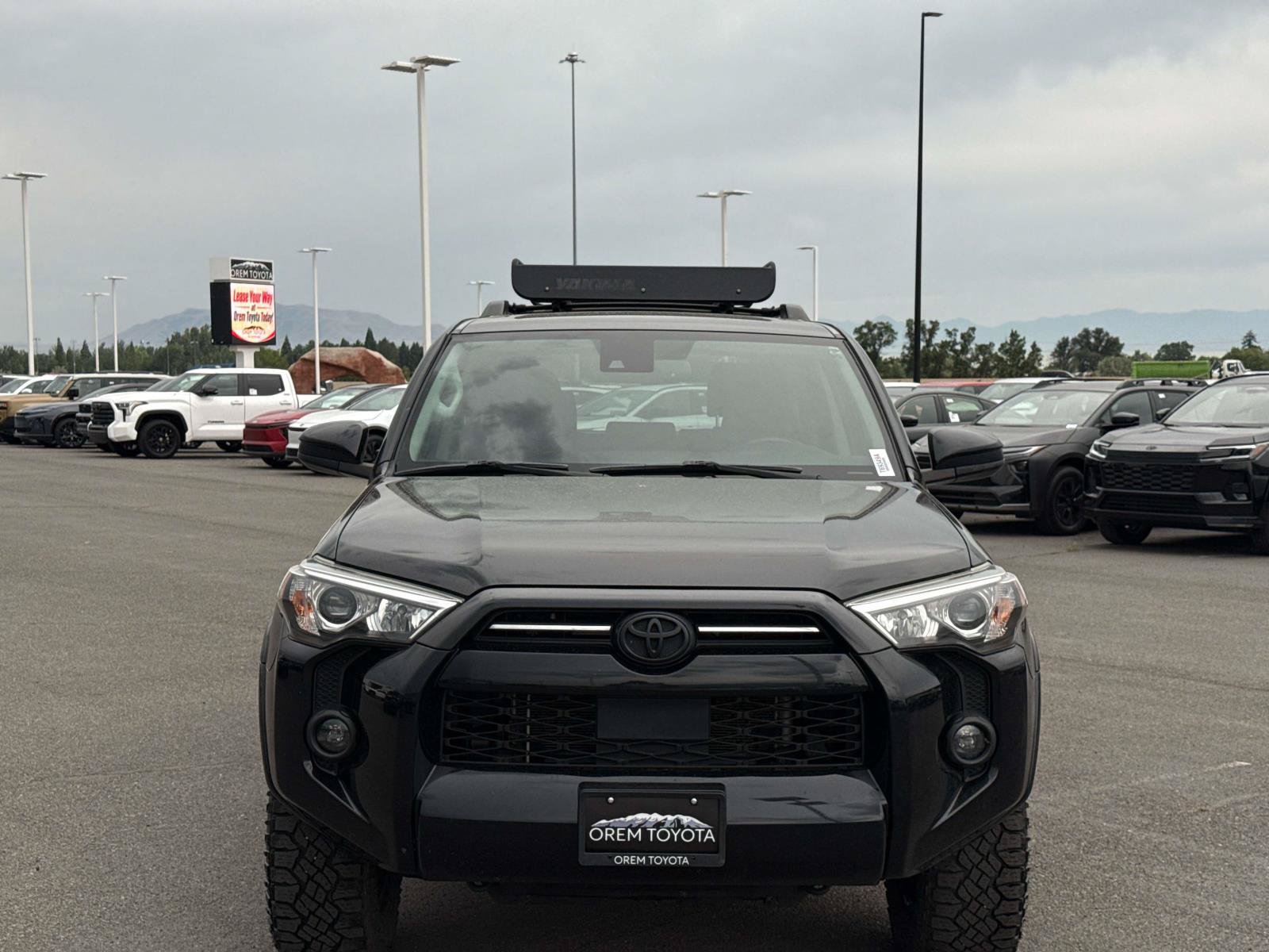 Used 2021 Toyota 4Runner Trail Special Edition AWD/4WD image 2