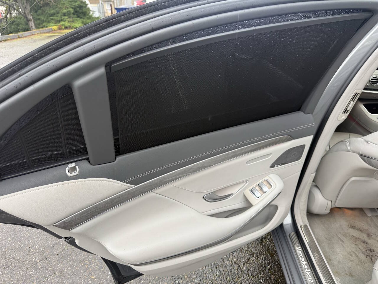 Used 2015 Mercedes-Benz S 550 Sedan image 31