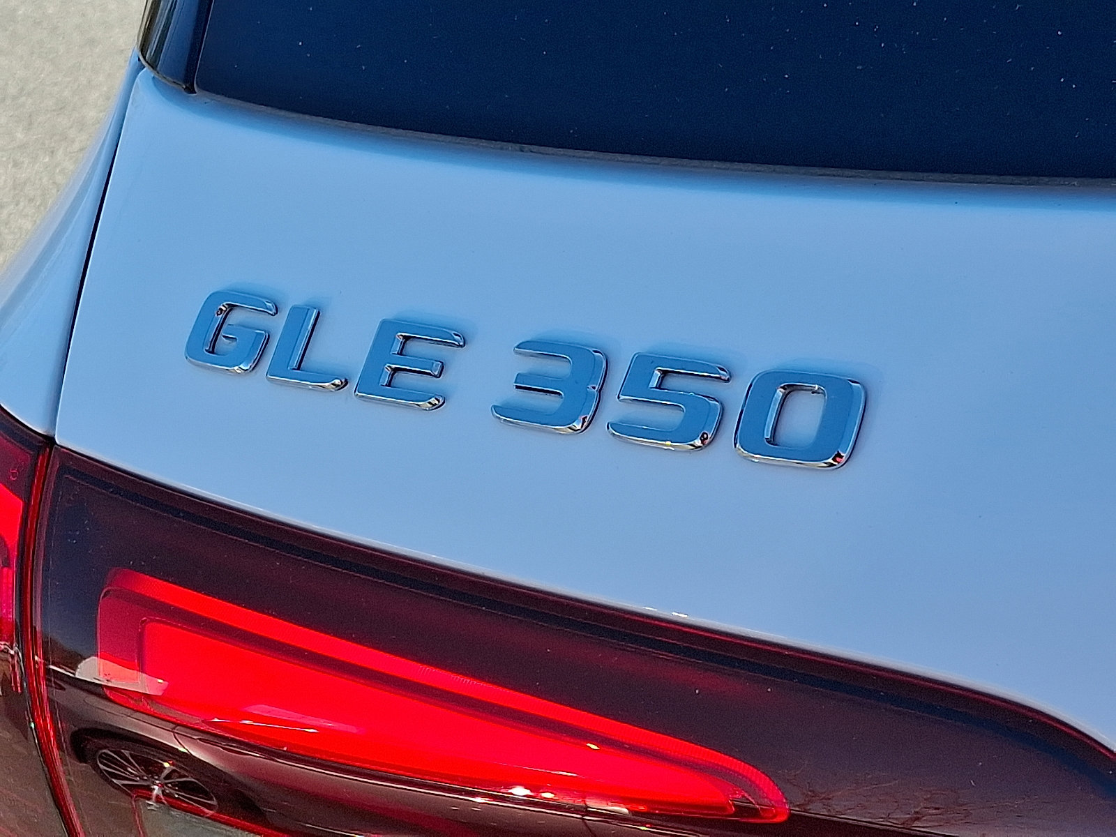 Certified 2026 Mercedes-Benz GLE 350 4MATIC image 30