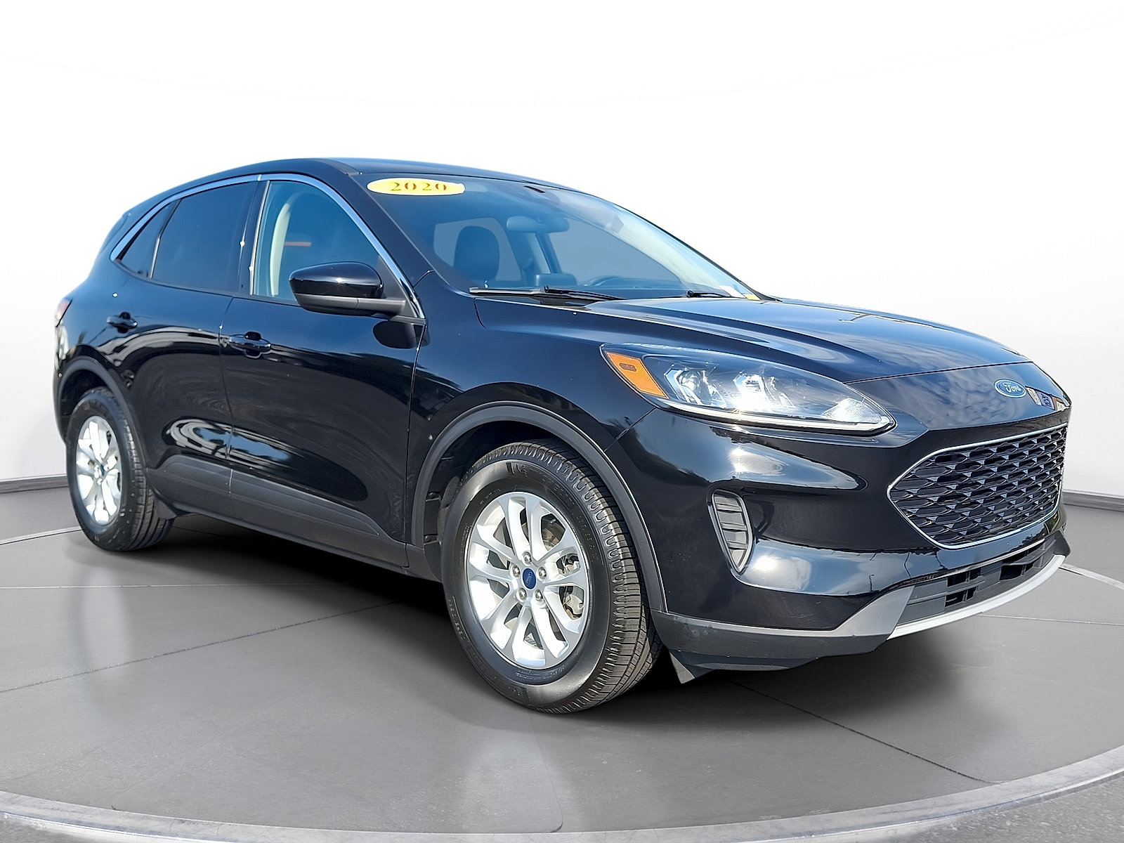 Used 2020 Ford Escape SE