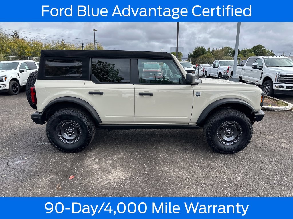Used 2025 Ford Bronco Big Bend w/ Black Diamond Package AWD/4WD image 9