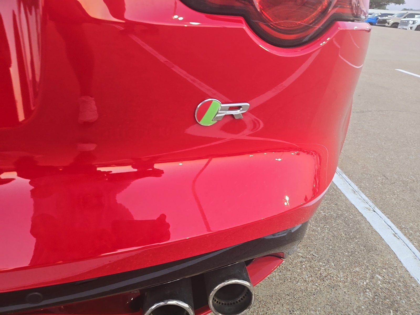 Used 2019 Jaguar F-TYPE R AWD/4WD image 7