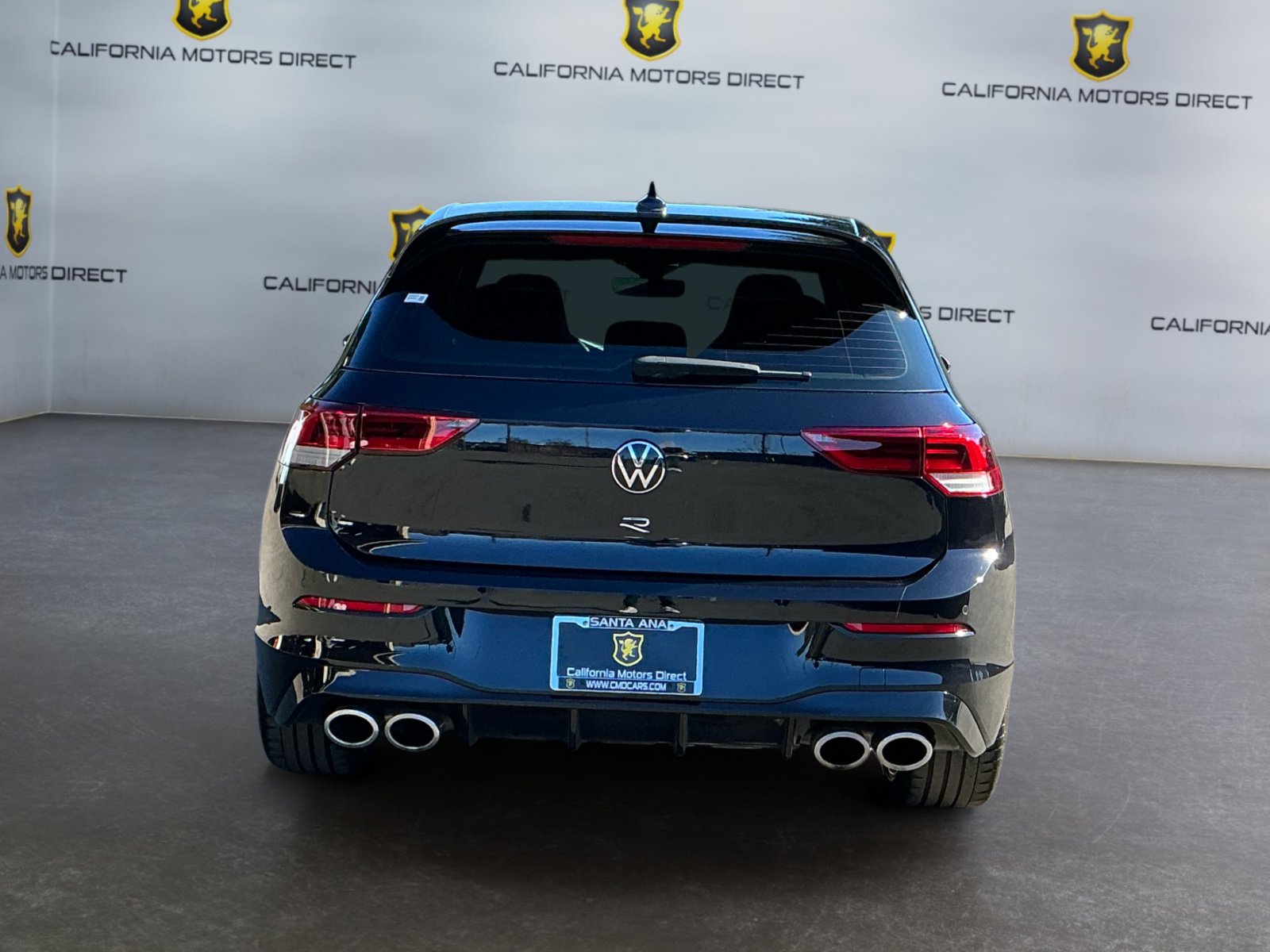 Used 2022 Volkswagen Golf R image 6