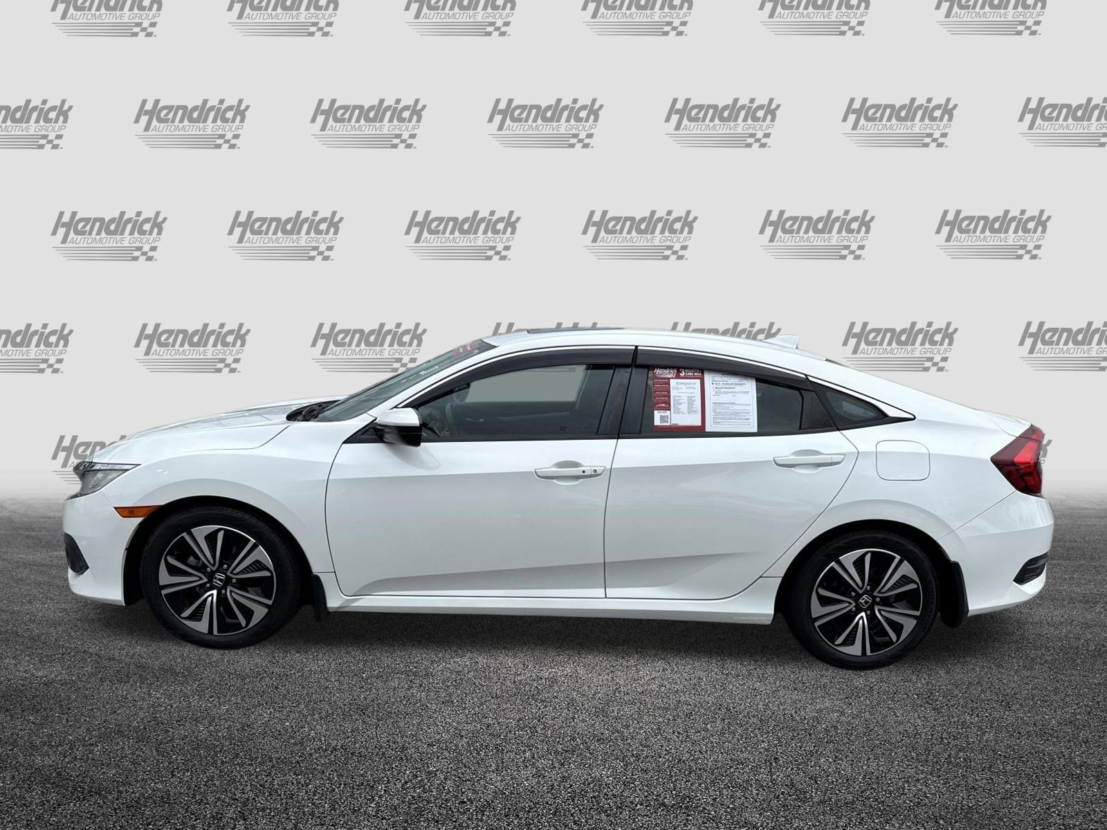 Used 2017 Honda Civic EX-L image 7