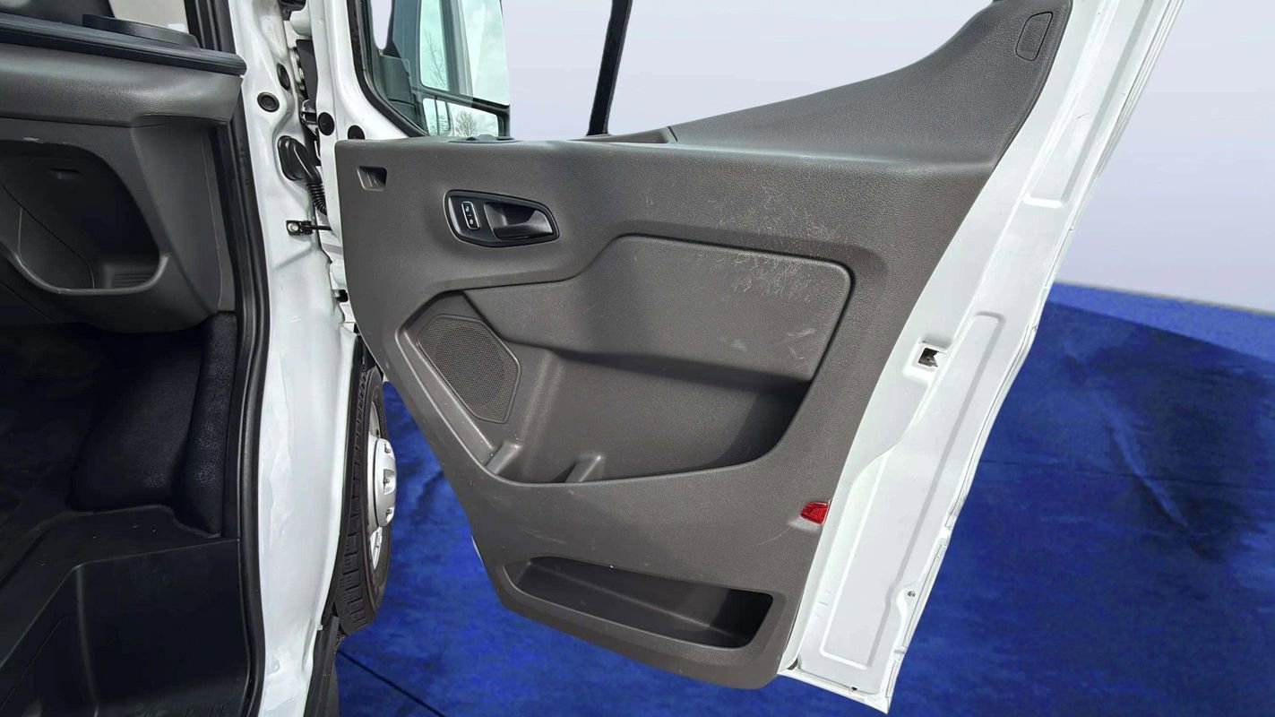 Used 2023 Ford Transit 150 Medium Roof AWD image 15