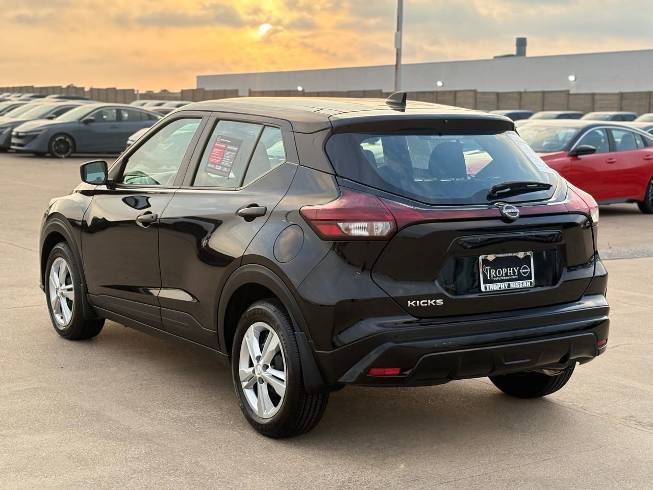 Certified 2025 Nissan Kicks Play S FWD image 9