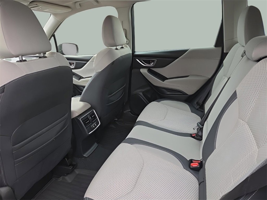 Certified 2023 Subaru Forester Premium image 15