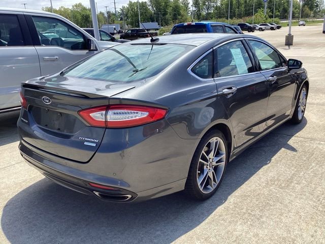 Used 2016 Ford Fusion Titanium FWD image 10