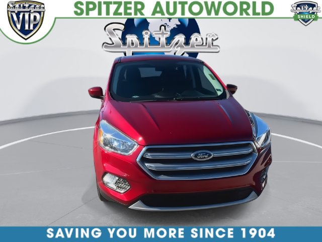 Used 2017 Ford Escape SE w/ SE Cold Weather Package AWD/4WD image 5