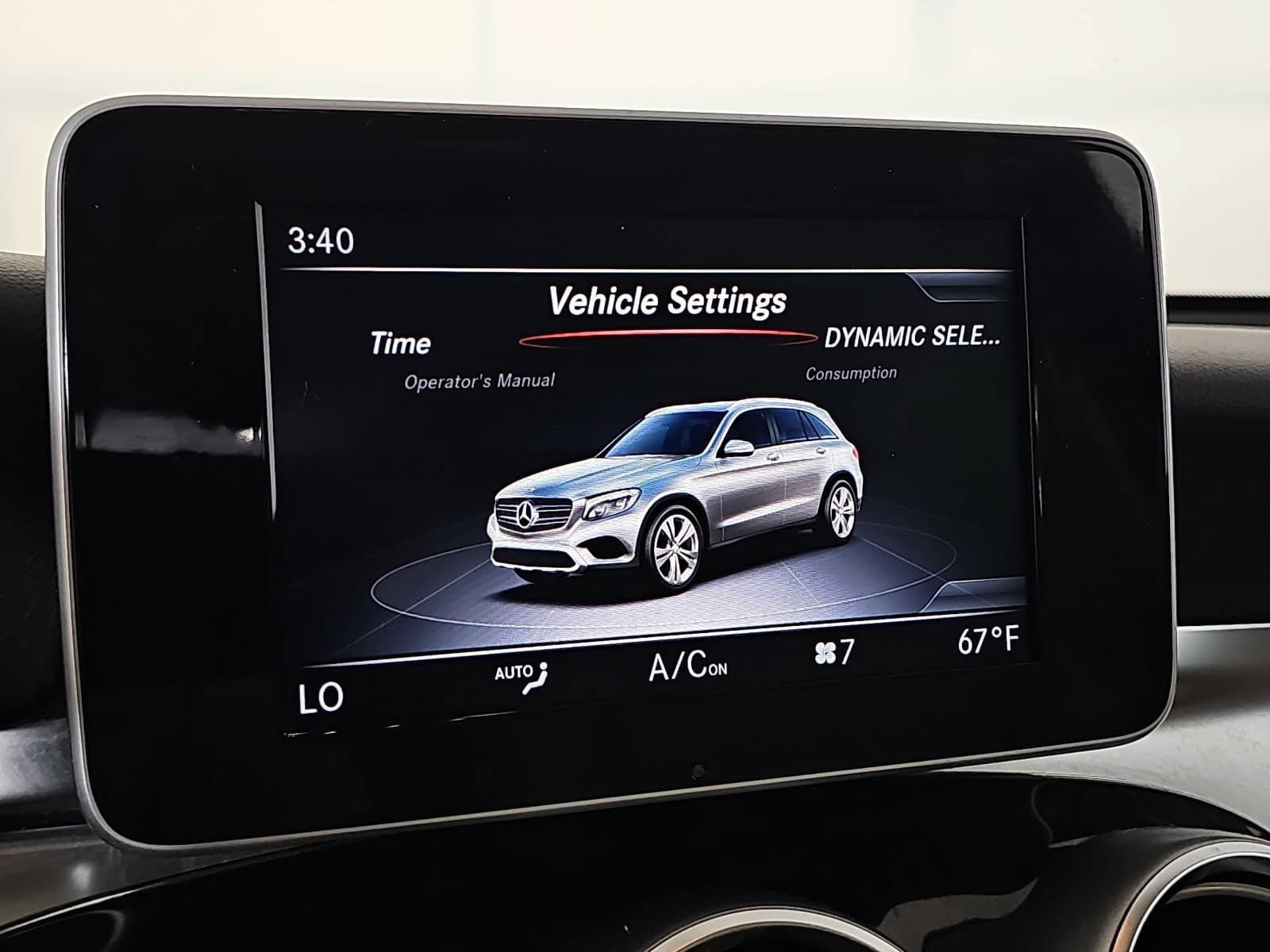 Used 2019 Mercedes-Benz GLC 300 w/ Premium Package image 21