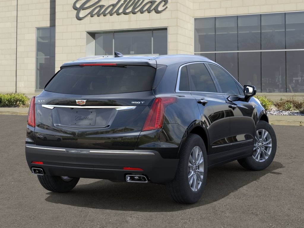 New 2026 Cadillac XT5 Luxury w/ LPO, Floor Liner Package AWD/4WD image 4