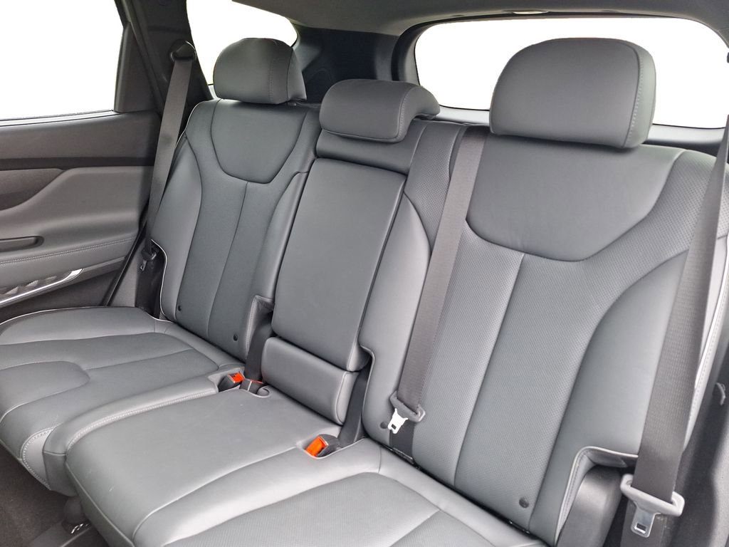 Used 2022 Hyundai Santa Fe Limited image 11
