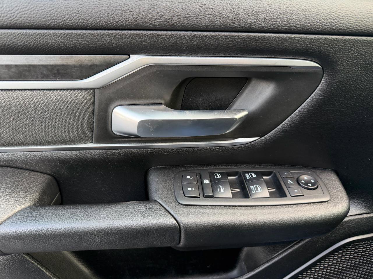 Used 2019 RAM 1500 Big Horn image 19