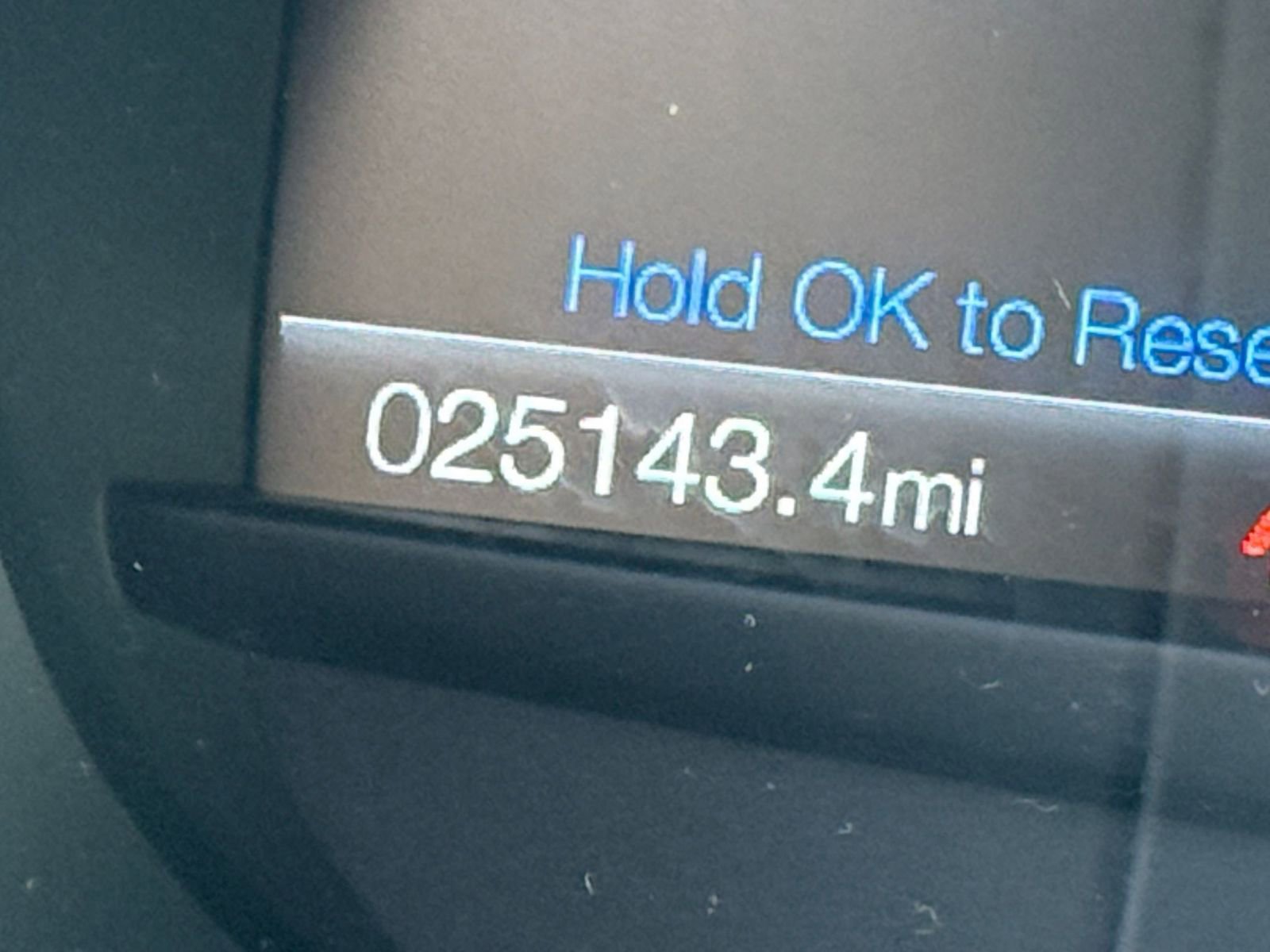 Used 2024 Ford Edge SEL image 40