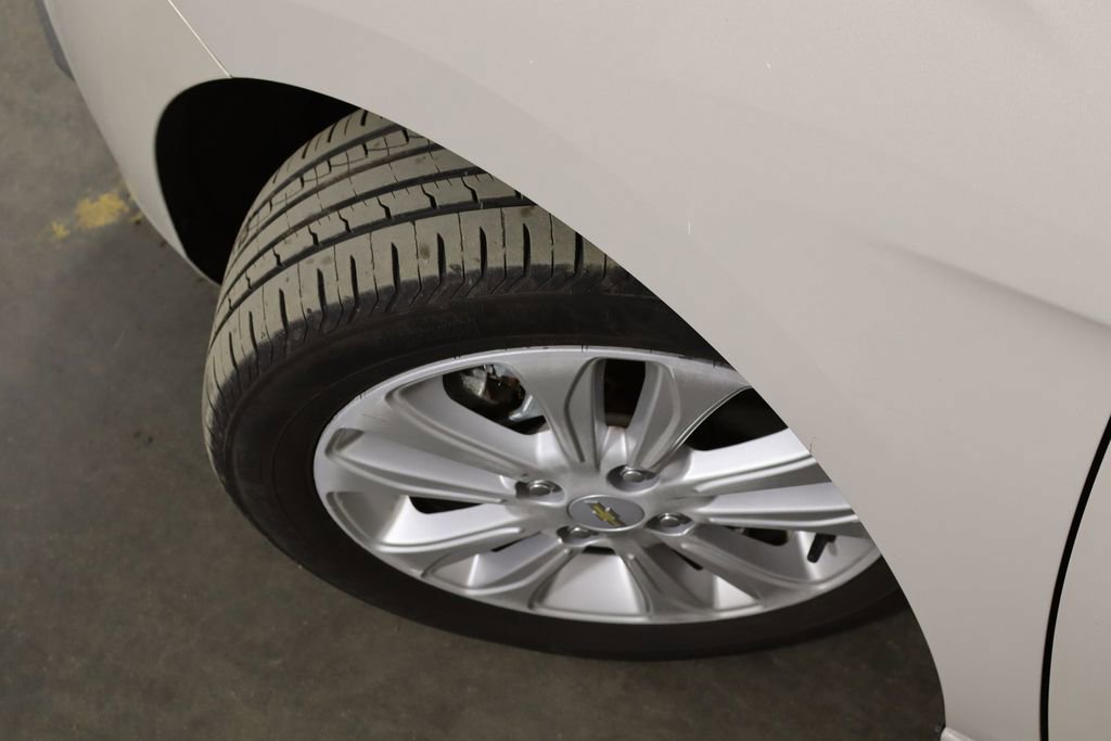 Used 2018 Chevrolet Spark LT image 37