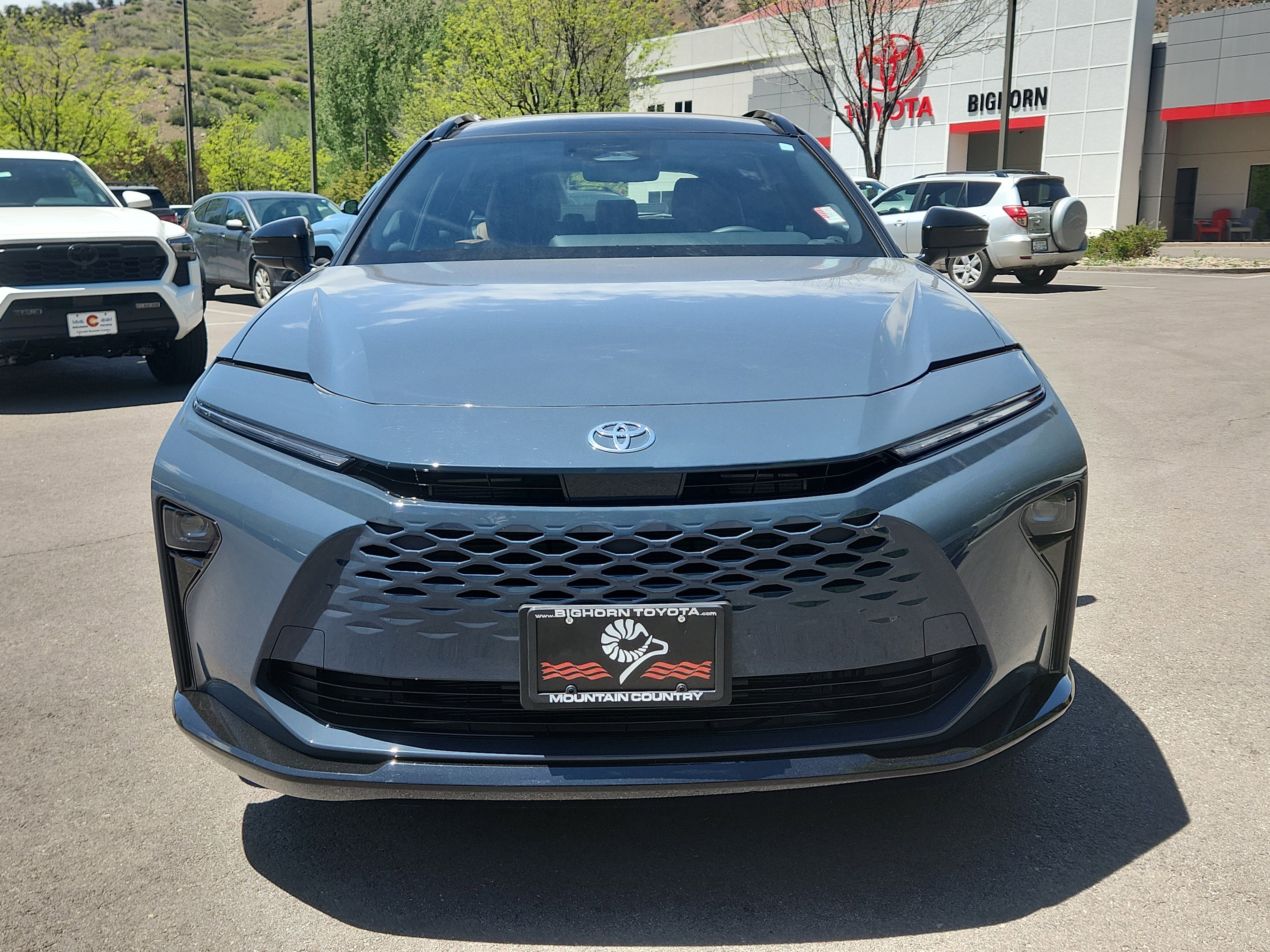 Certified 2026 Toyota Crown Signia AWD/4WD image 5