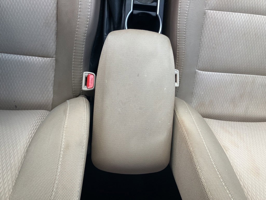 Used 2015 Toyota Corolla L image 26