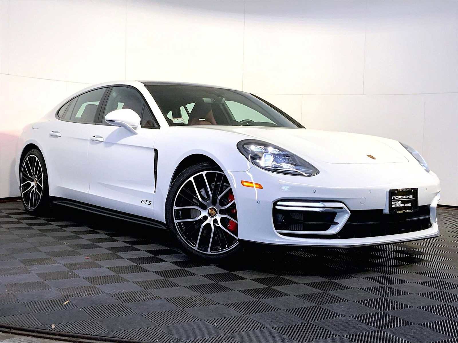 Certified 2023 Porsche Panamera GTS AWD/4WD image 9