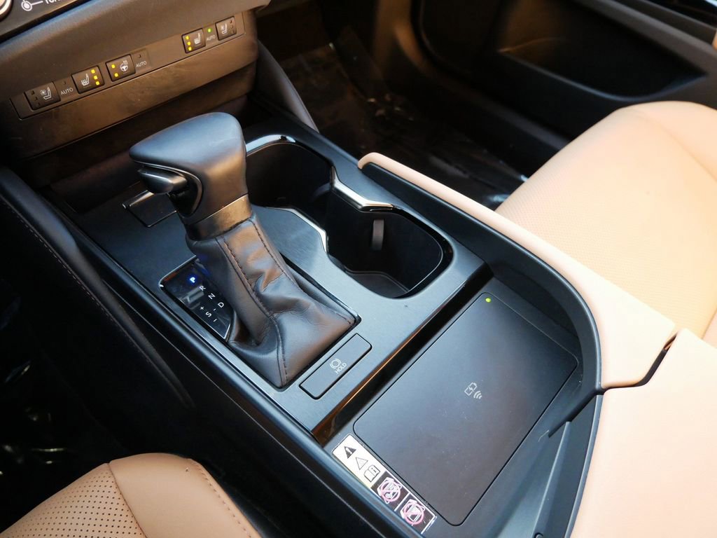 Certified 2023 Lexus ES 250 w/ Premium Package AWD/4WD image 24