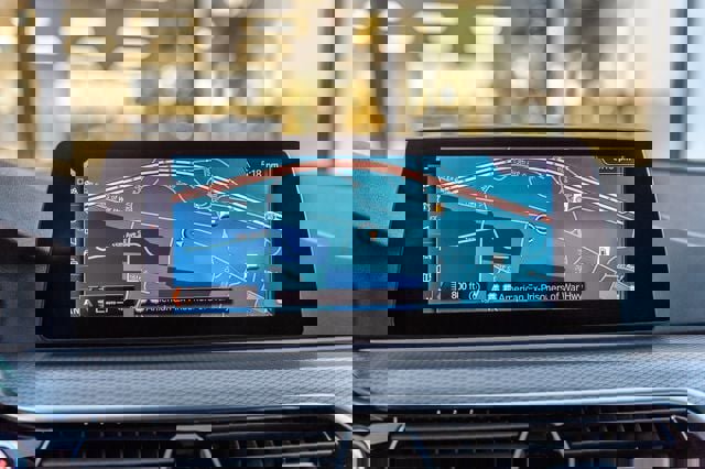 Used 2019 BMW 540i xDrive w/ M Sport Package image 26