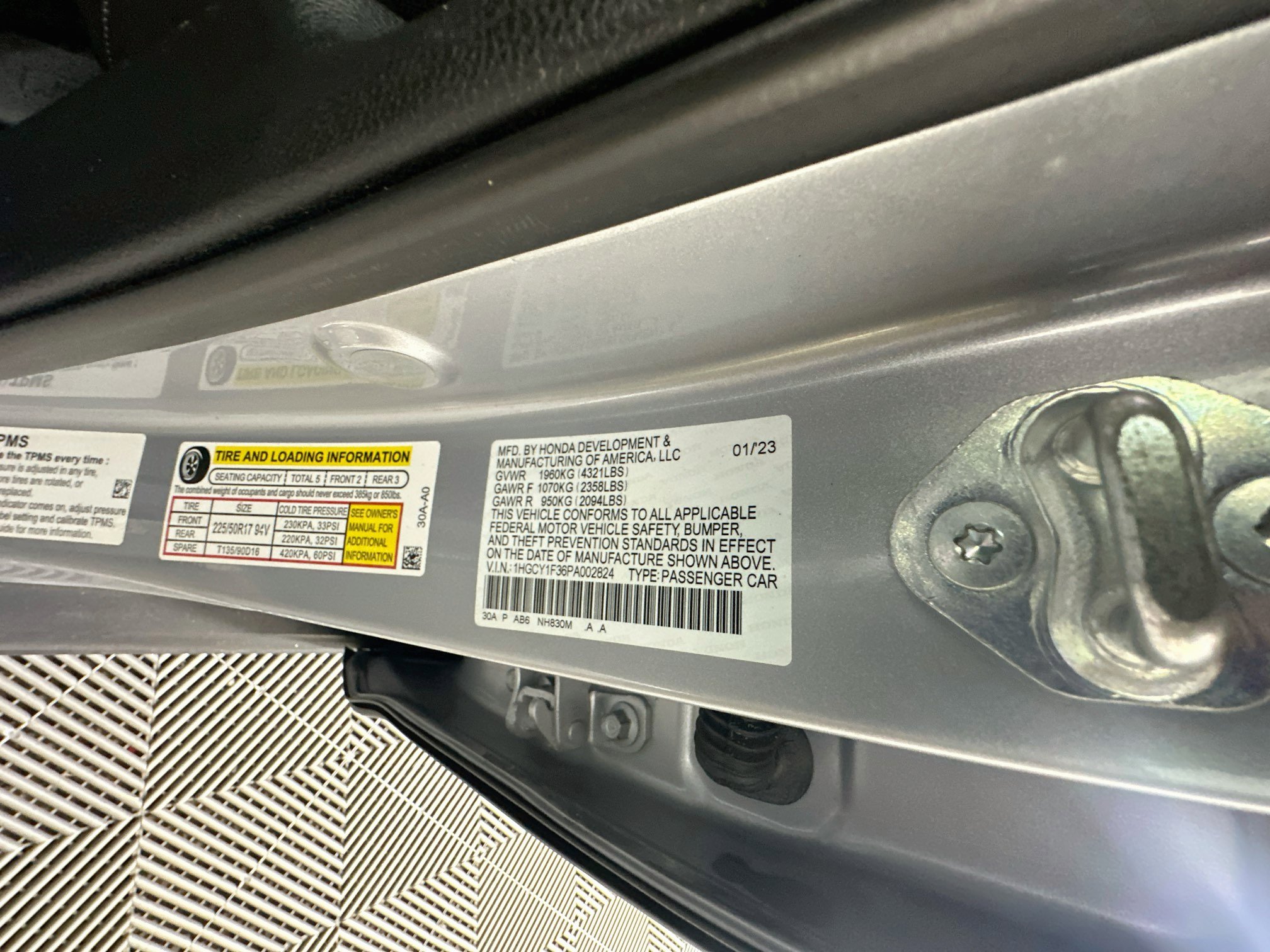 Used 2023 Honda Accord EX image 12