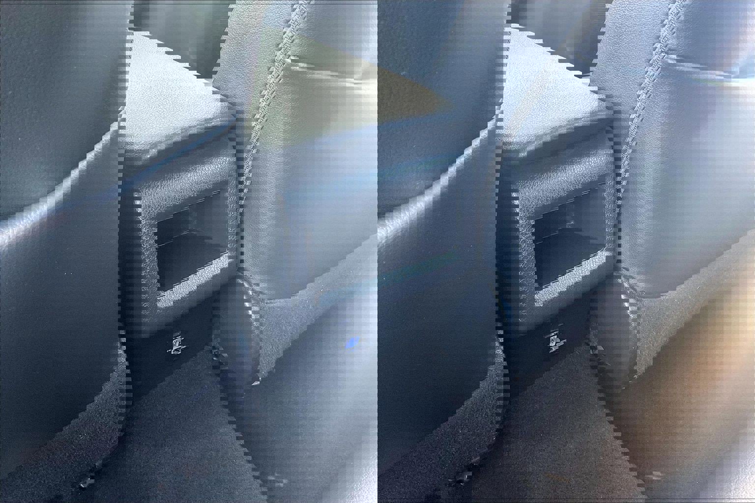 Used 2021 Toyota Camry TRD w/ TRD Package w/JBL Audio image 39