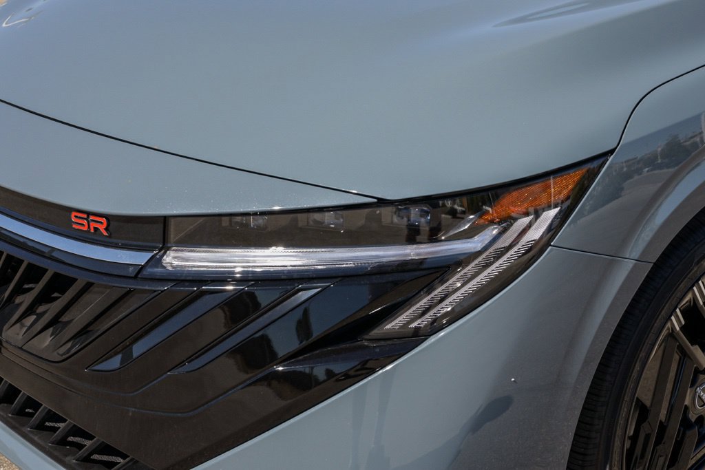 New 2027 Nissan Sentra SR FWD image 11