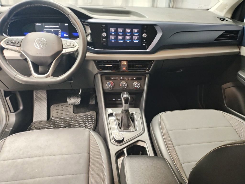Used 2022 Volkswagen Taos SE image 32