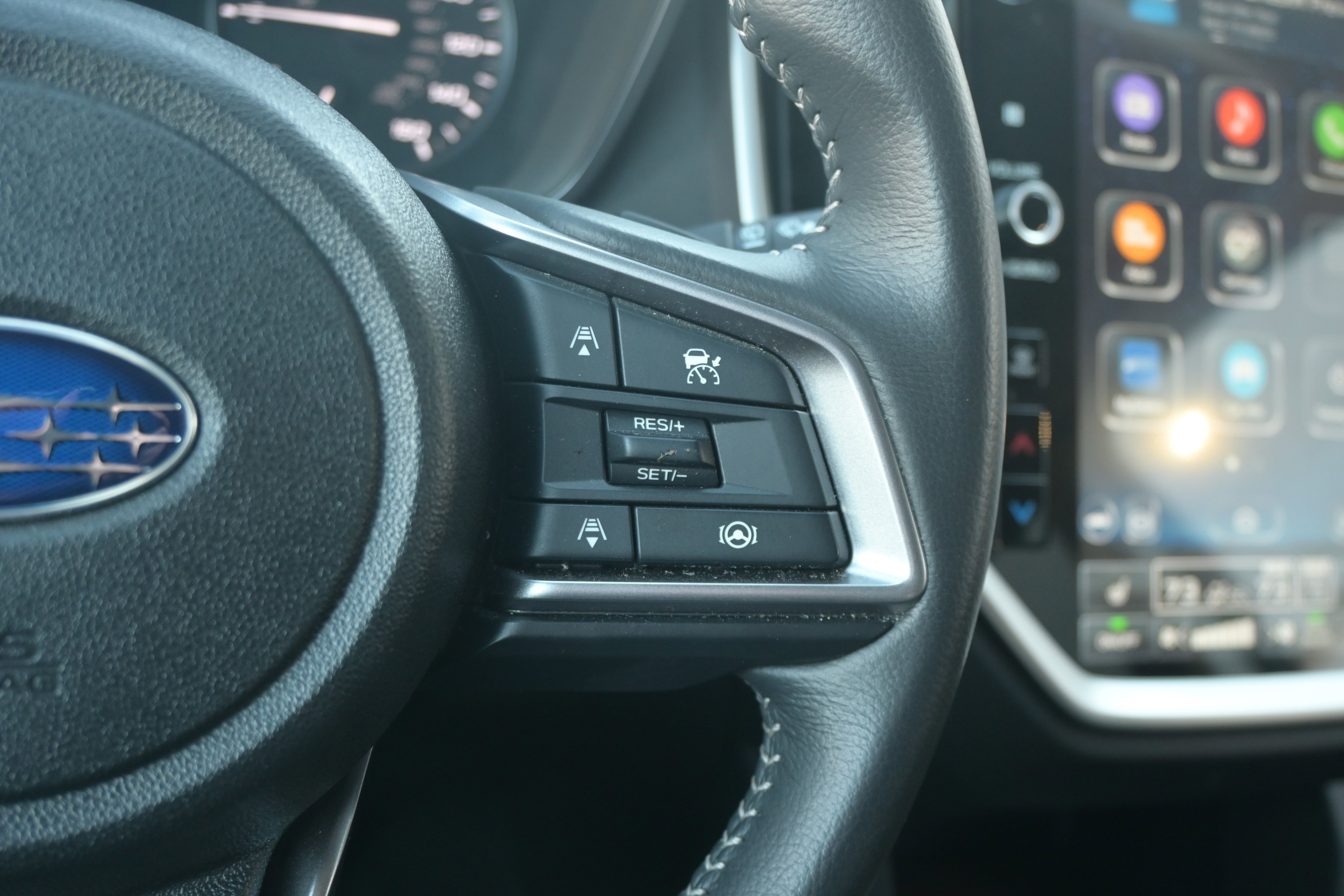 Certified 2024 Subaru Ascent Premium w/ Convenience Package image 19