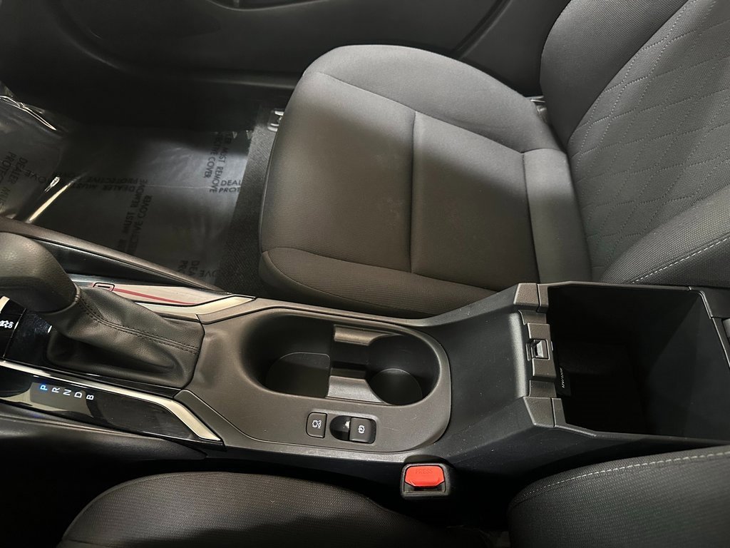 Used 2023 Toyota Corolla LE image 29