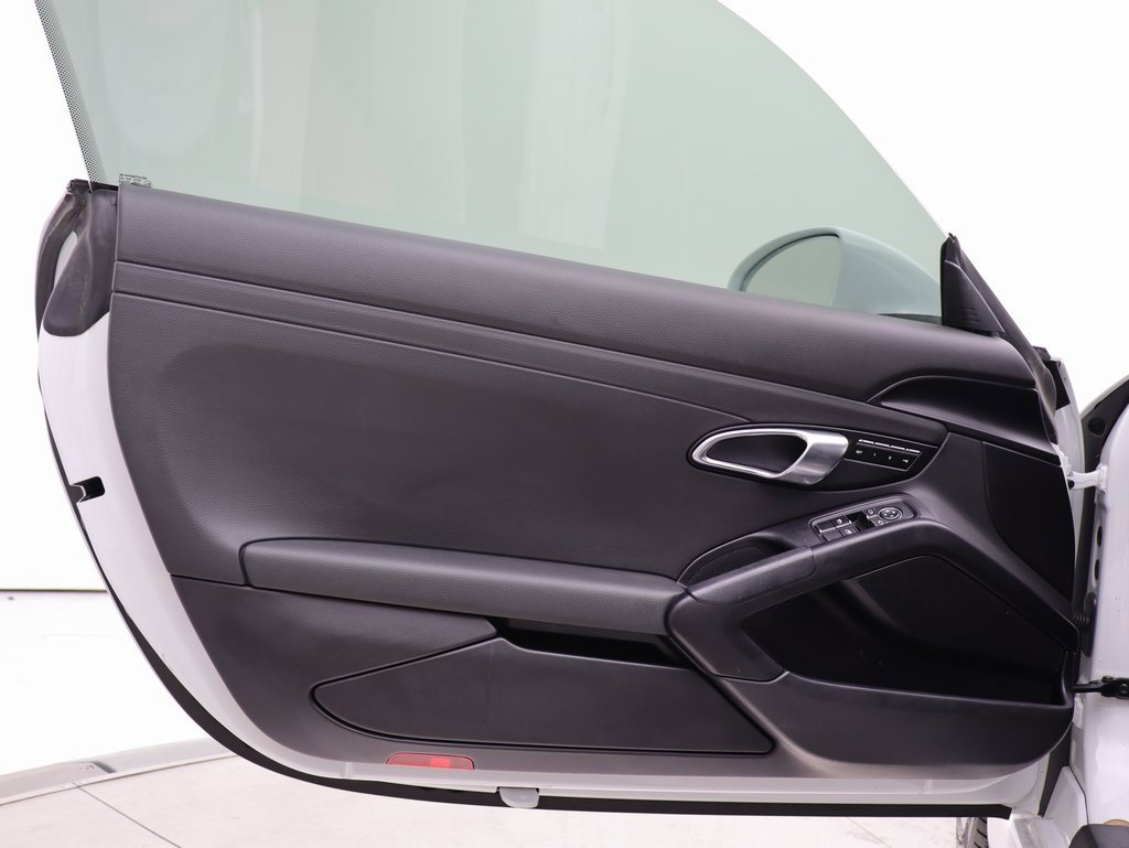 Used 2018 Porsche 718 Cayman image 46