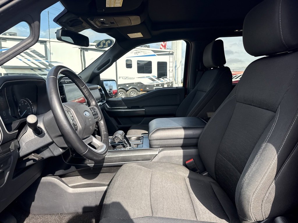 Used 2022 Ford F150 XLT w/ Equipment Group 302A High image 16