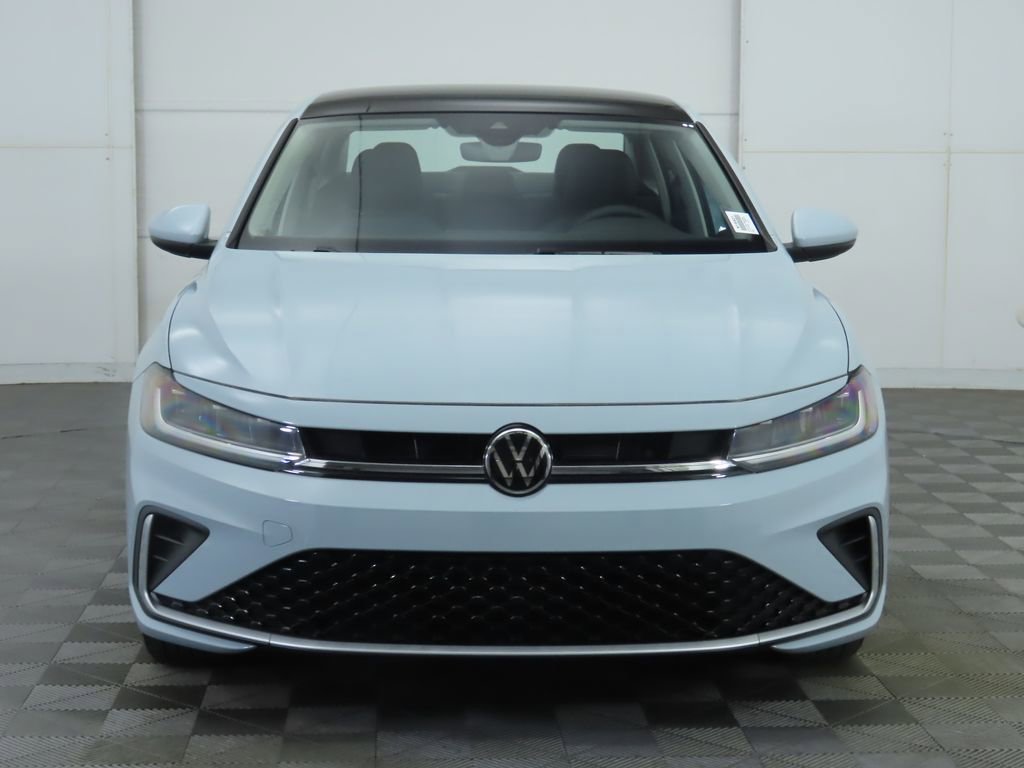 New 2026 Volkswagen Jetta SE image 2