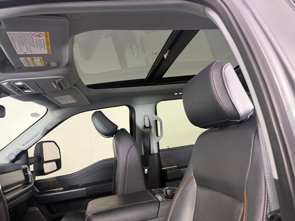 Used 2026 Ford F350 Lariat AWD/4WD image 23