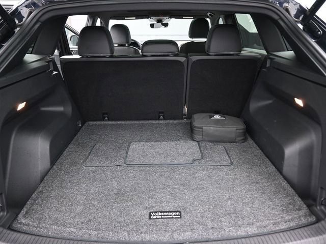 Certified 2023 Volkswagen Atlas Cross Sport SEL R-Line image 14