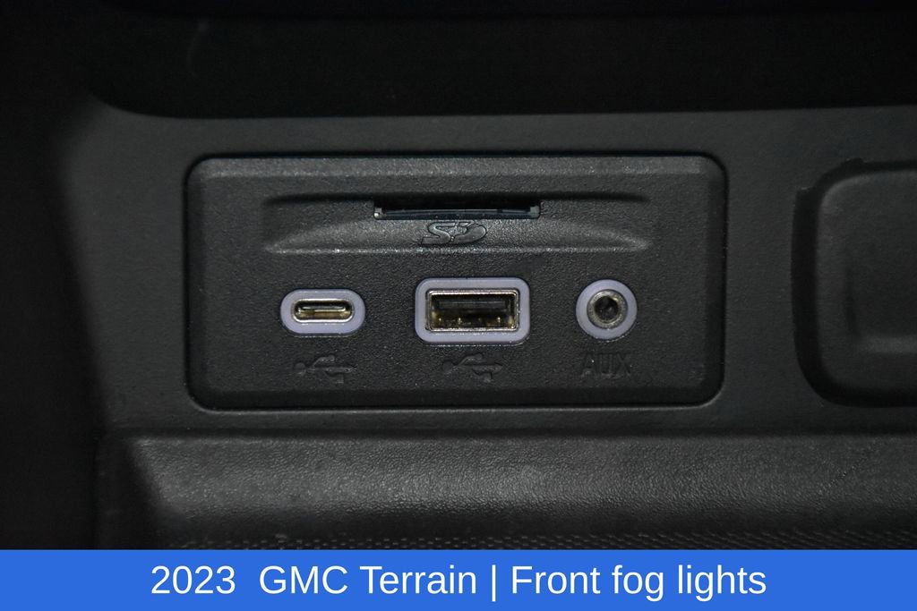Used 2023 GMC Terrain SLT image 22