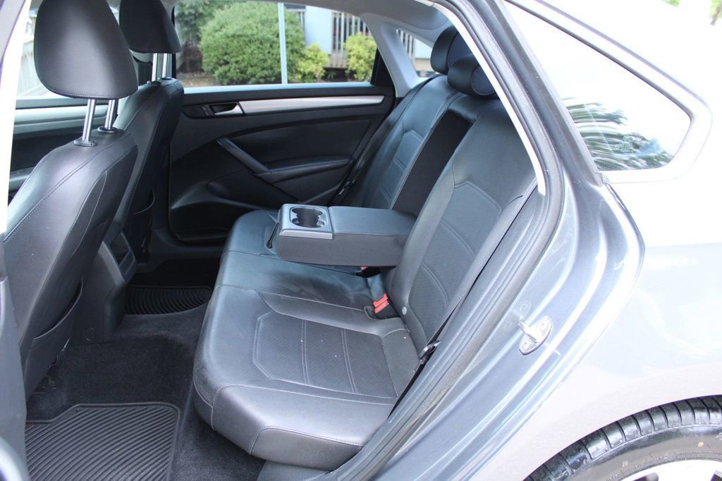 Used 2015 Volkswagen Passat 1.8T Limited Edition FWD image 28
