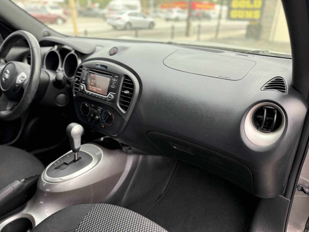 Used 2016 Nissan Juke S image 26