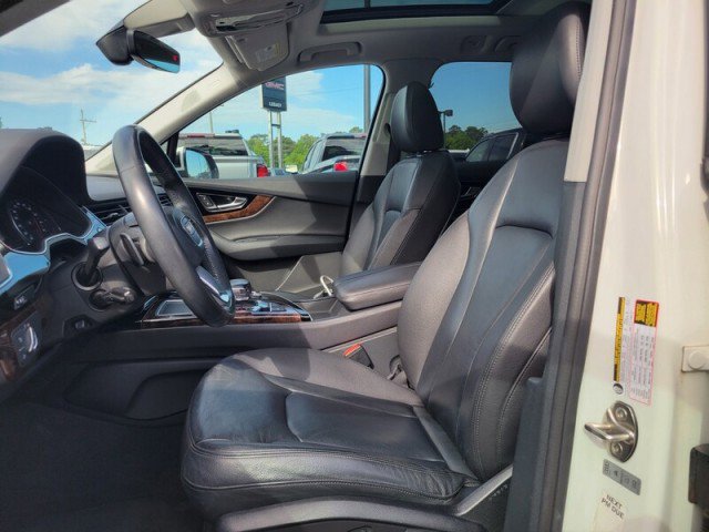 Used 2018 Audi Q7 3.0T Premium Plus w/ Premium Plus Package AWD/4WD image 21