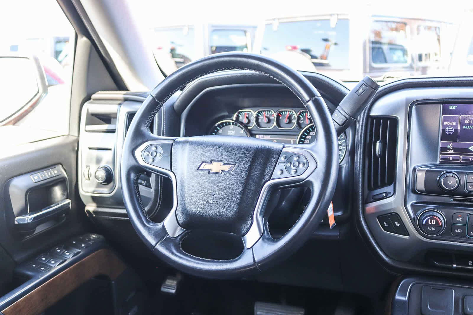 Used 2014 Chevrolet Silverado 1500 LTZ RWD image 15