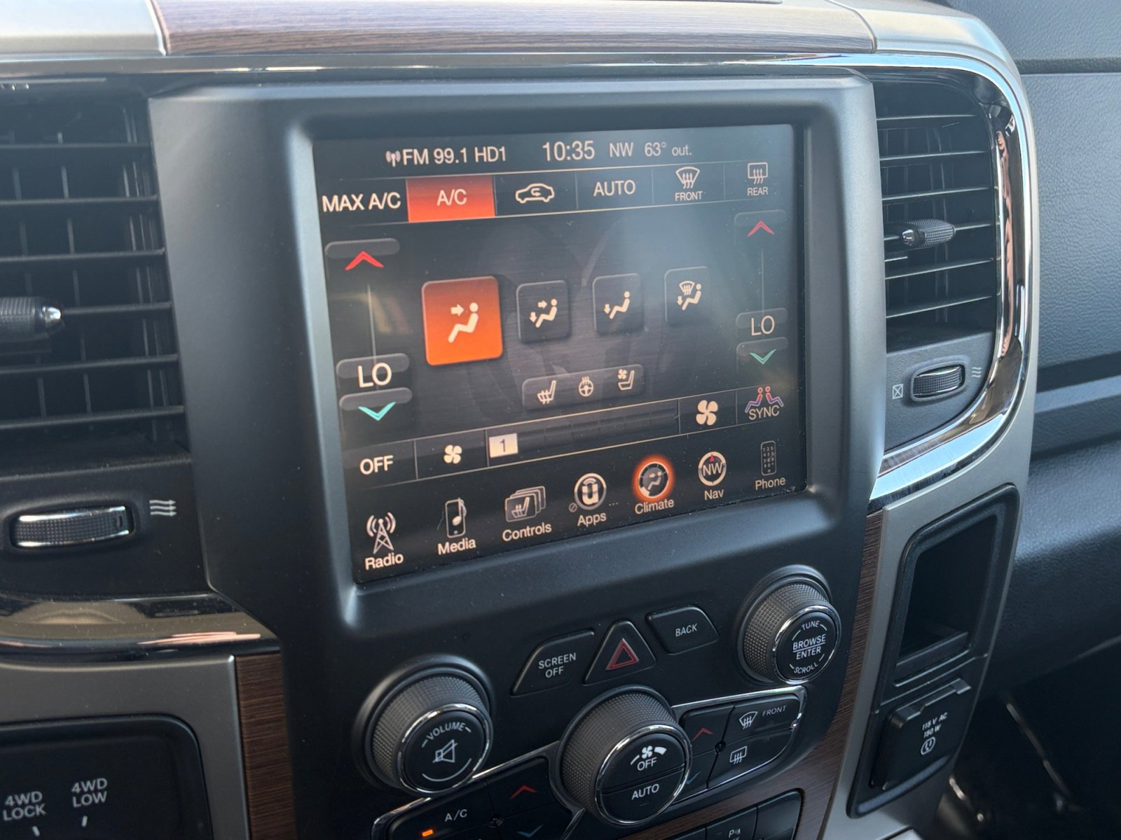 Used 2014 RAM 2500 Laramie w/ HD Snow Plow Prep Group image 24