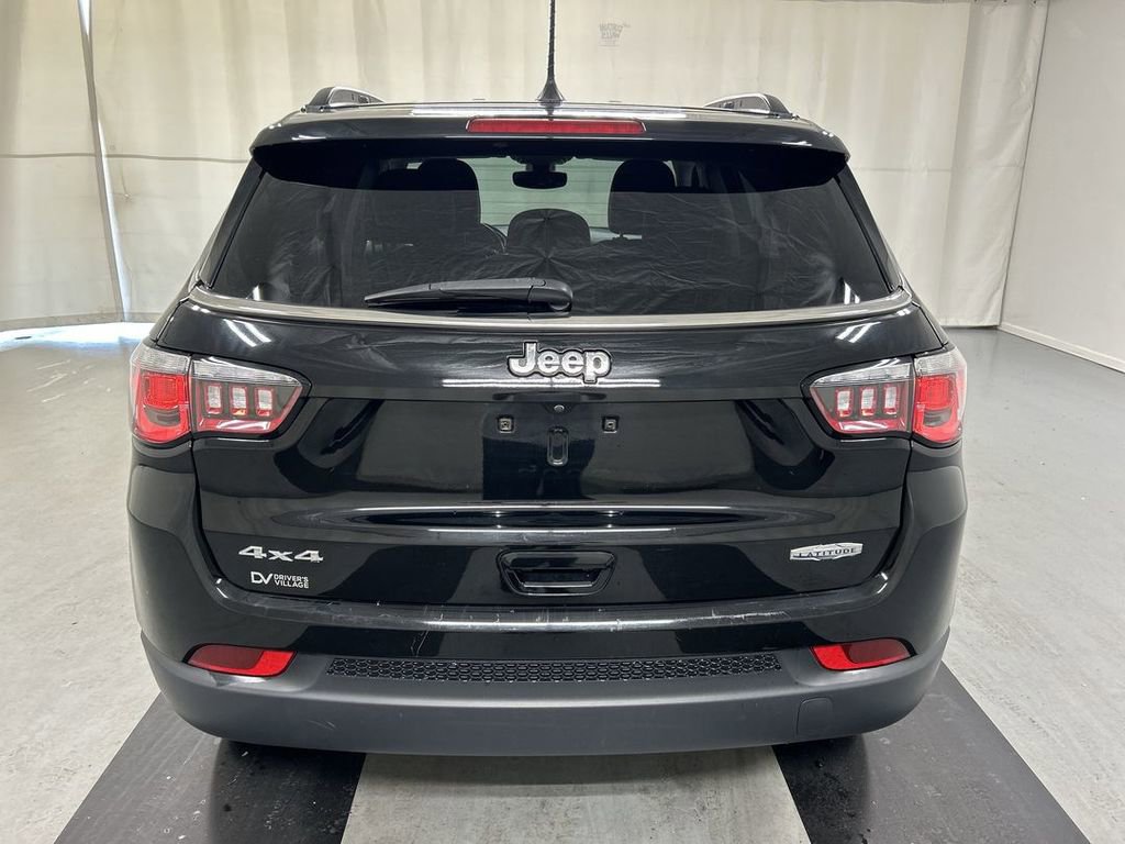 Used 2019 Jeep Compass Latitude w/ Popular Equipment Group AWD/4WD image 20