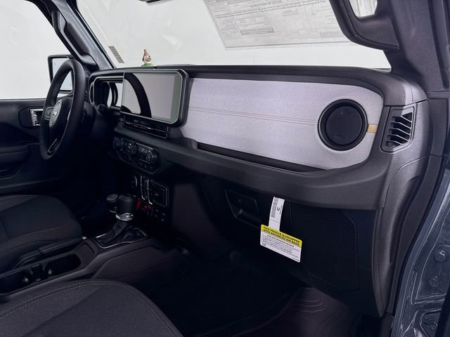 New 2026 Jeep Gladiator Sport image 30