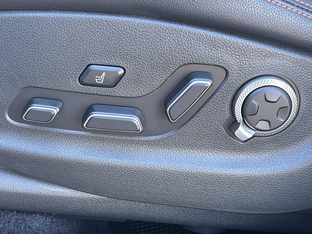 Certified 2026 Genesis GV70 3.5T Sport Advanced AWD/4WD image 15