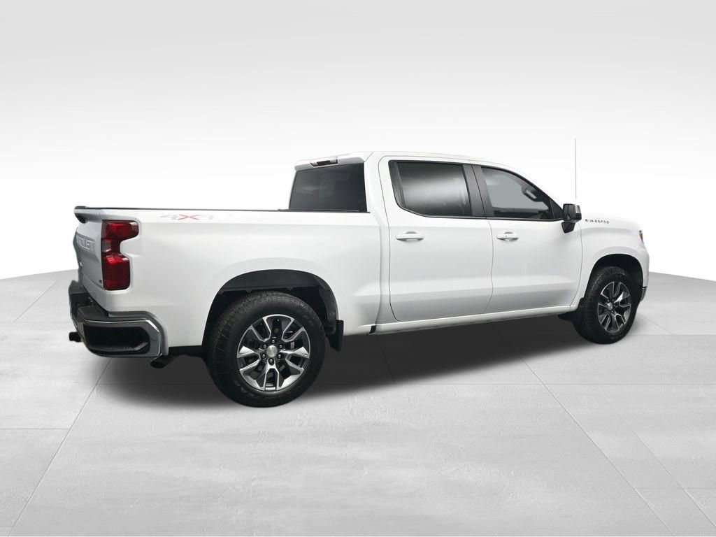 Used 2024 Chevrolet Silverado 1500 LT AWD/4WD image 5