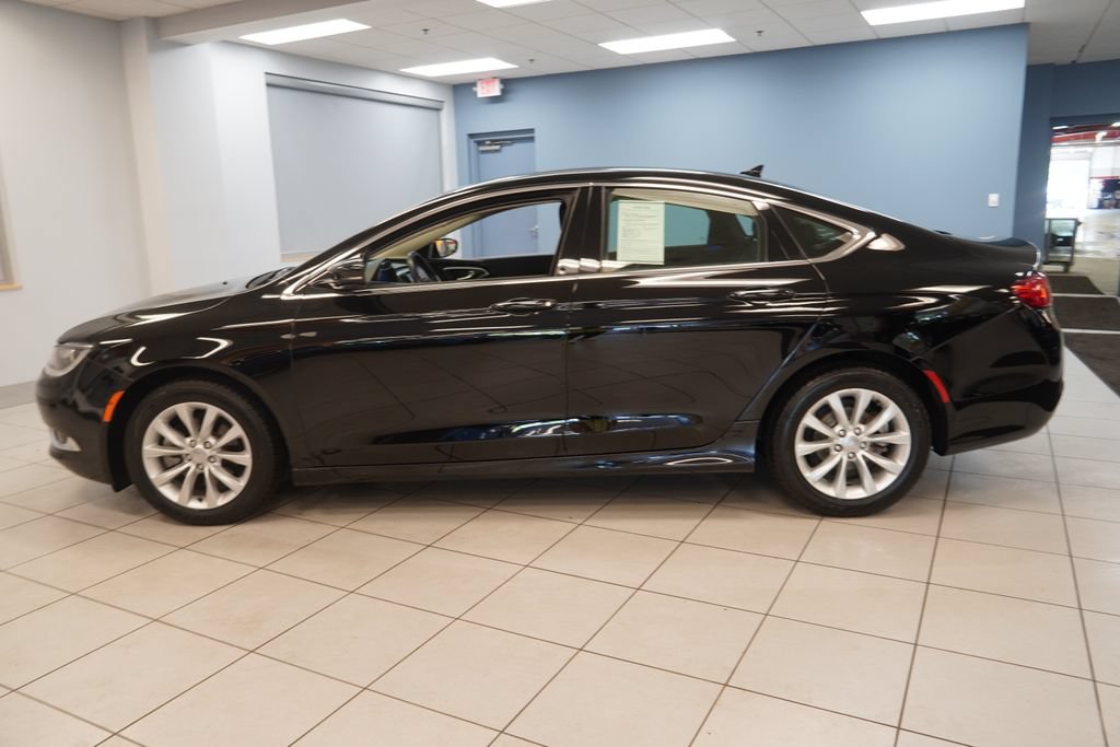Used 2015 Chrysler 200 C w/ Navigation & Sound Group I FWD image 2