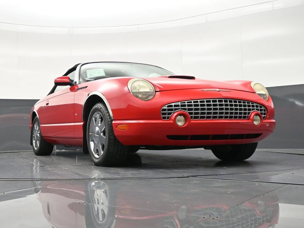 Used 2003 Ford Thunderbird image 30